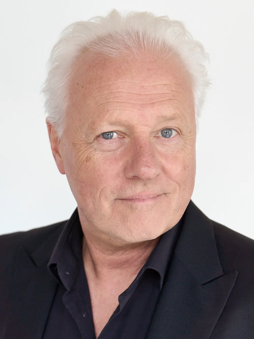 Portrait, Public Address